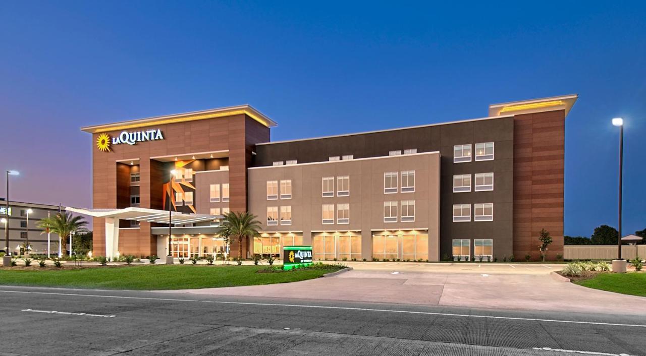 La Quinta & By Wyndham Texas I 45 Hotel 2*